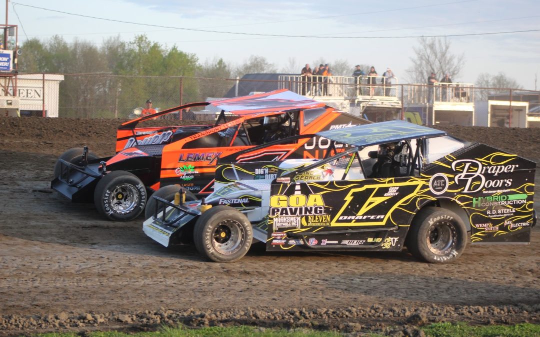 Dirt Outlaw Apparel Fall Nationals Brings Big Blocks Back to Brockville Speedway